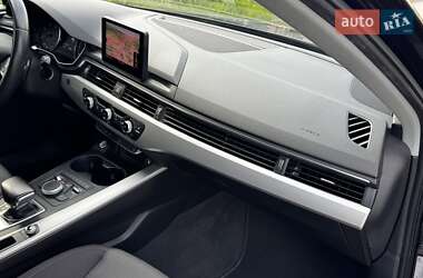 Универсал Audi A4 2019 в 