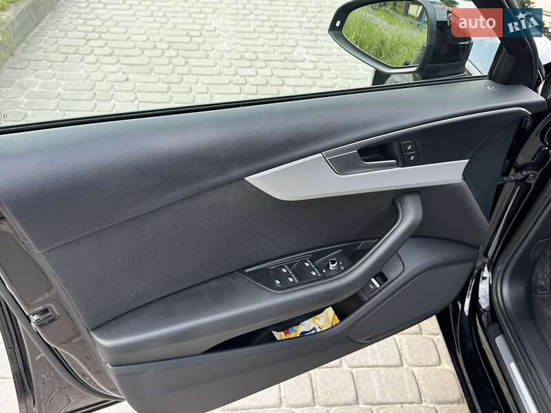 Универсал Audi A4 2019 в Кременце