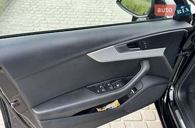Универсал Audi A4 2019 в 