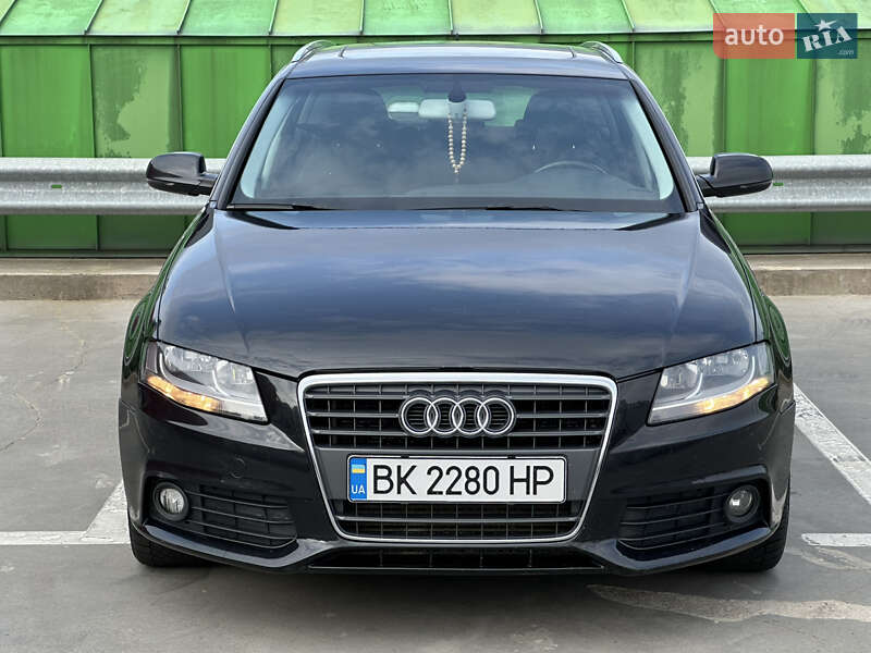 Универсал Audi A4 2009 в Киеве