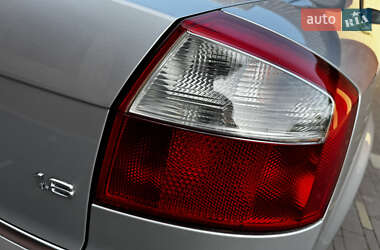 Седан Audi A4 2003 в 
