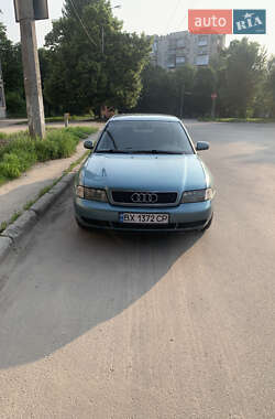 Седан Audi A4 1998 в 