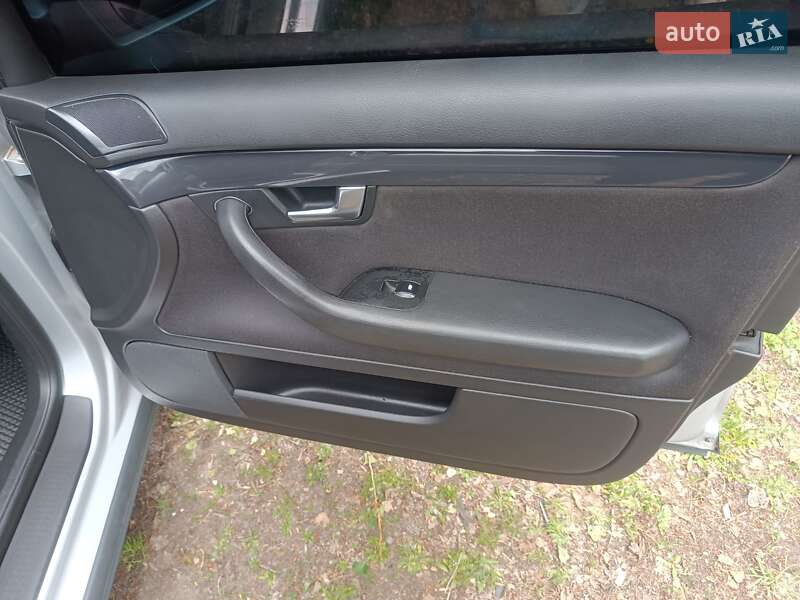 Седан Audi A4 2002 в Чернигове