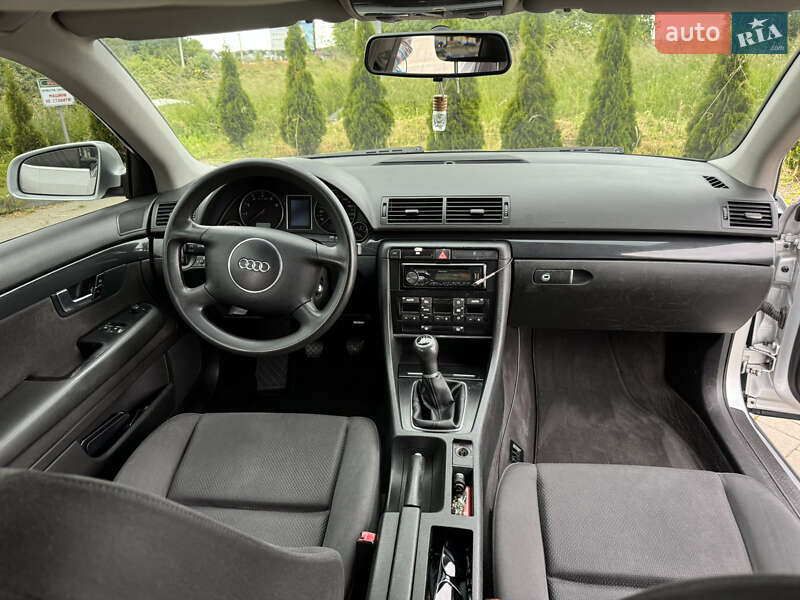 Универсал Audi A4 2002 в Львове