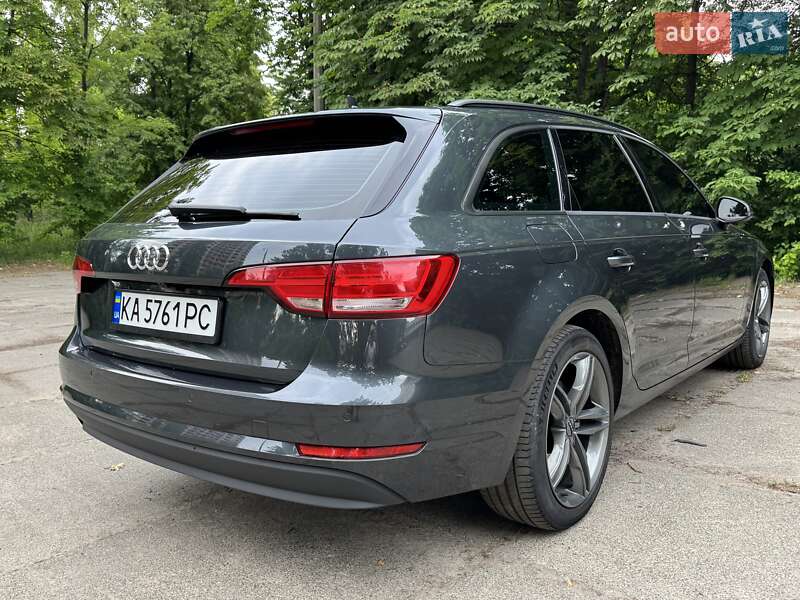 Универсал Audi A4 2016 в Киеве