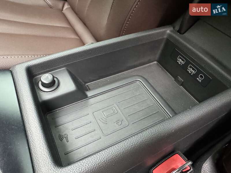 Универсал Audi A4 2016 в Киеве