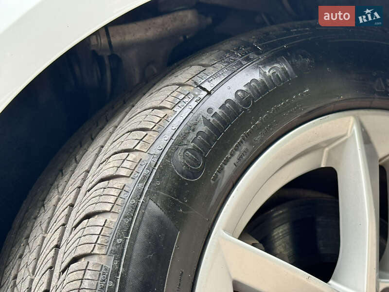 Седан Audi A4 2018 в Дрогобыче фото 27 Седан Audi A4 2018 в Дрогобыче