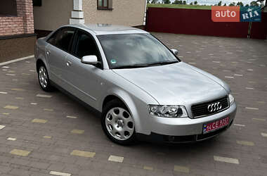 Седан Audi A4 2003 в 