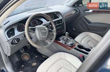 Седан Audi A4 2009 в 
