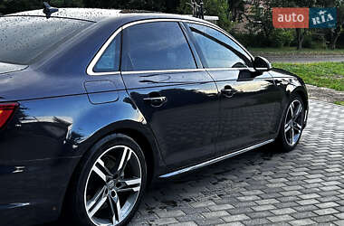 Седан Audi A4 2018 в 