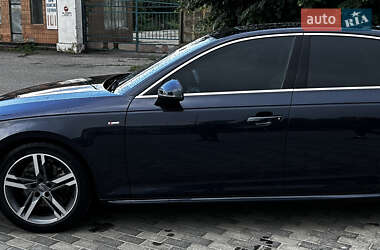 Седан Audi A4 2018 в 