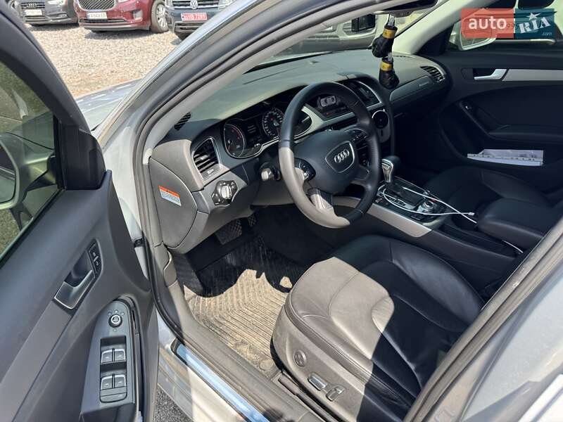 Седан Audi A4 2014 в Киеве