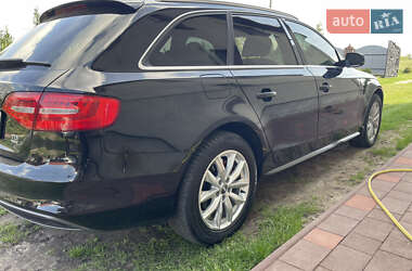 Универсал Audi A4 2013 в 
