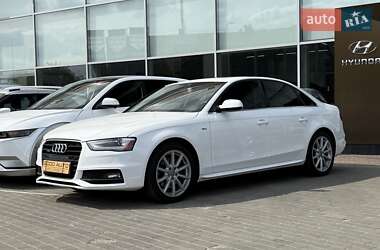 Седан Audi A4 2015 в Полтаві