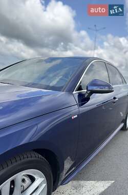 Седан Audi A4 2023 в 