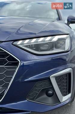 Седан Audi A4 2023 в 