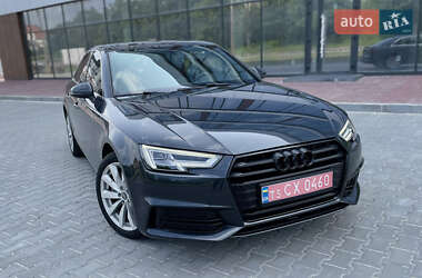 Седан Audi A4 2017 в Ровно