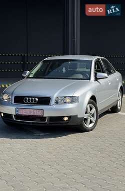 Седан Audi A4 2002 в Житомирі