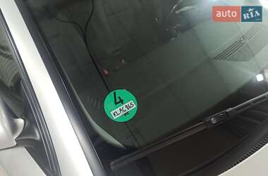 Седан Audi A4 2001 в 