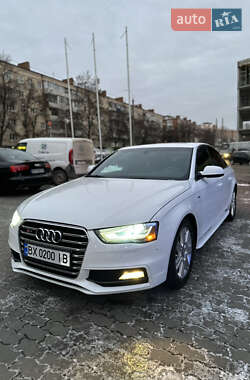 Седан Audi A4 2012 в 