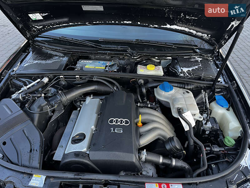 Седан Audi A4 2004 в Житомире