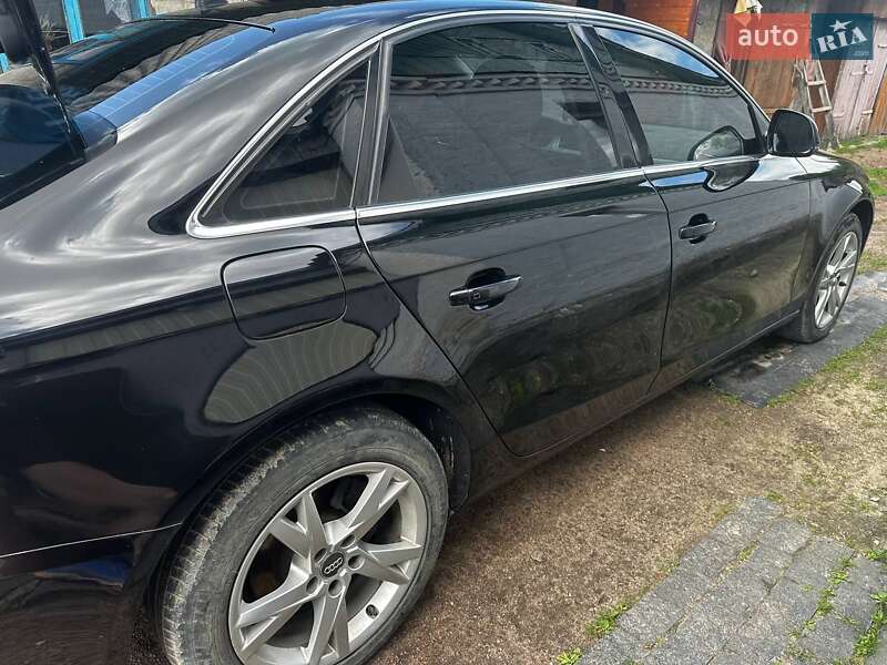Седан Audi A4 2008 в Києві