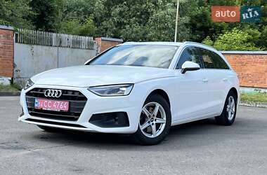 Универсал Audi A4 2021 в 