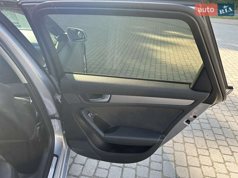 Універсал Audi A4 2014 в Львові
