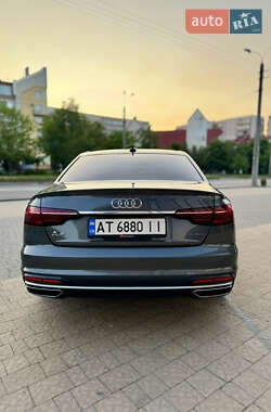 Седан Audi A4 2020 в 