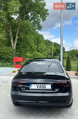 Седан Audi A4 2013 в 