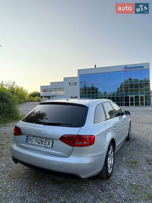 Універсал Audi A4 2011 в Тернополі