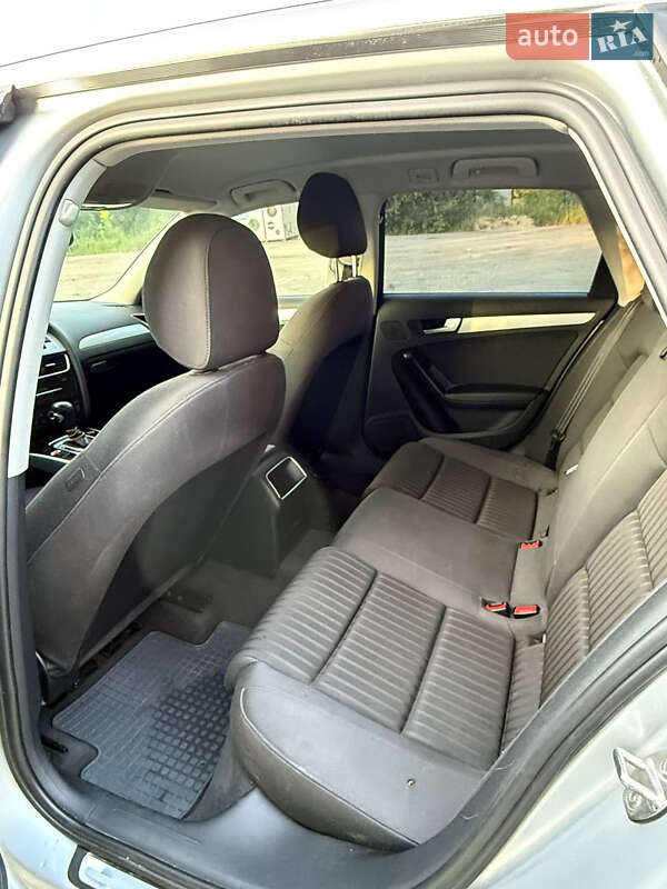 Універсал Audi A4 2011 в Тернополі