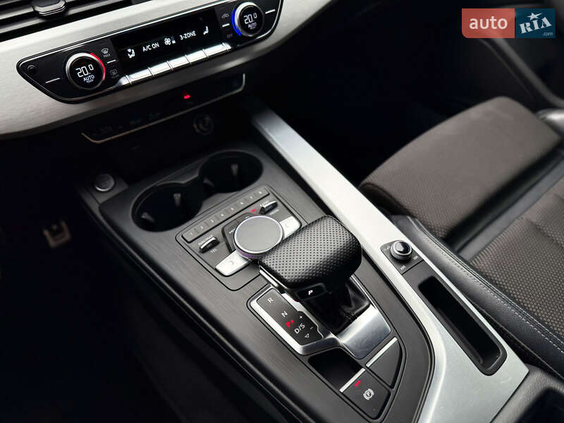 Універсал Audi A4 2018 в Луцьку