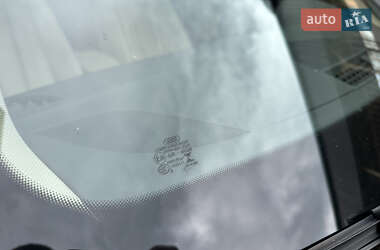 Седан Audi A4 2017 в 
