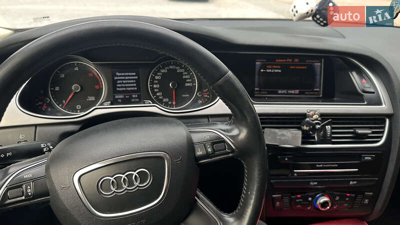 Седан Audi A4 2014 в Овруче