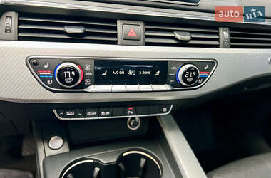 Седан Audi A4 2016 в 