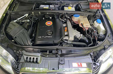 Седан Audi A4 2005 в 
