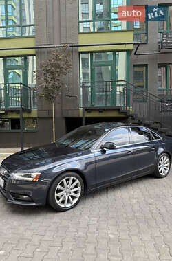 Седан Audi A4 2012 в 