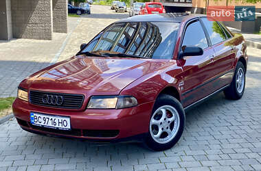 Седан Audi A4 1996 в 