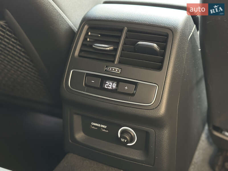 Седан Audi A4 2020 в Києві
