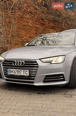 Седан Audi A4 2016 в 