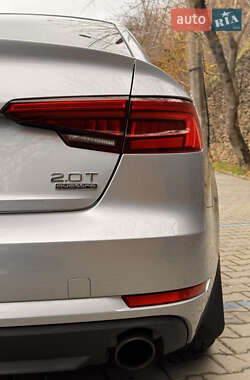 Седан Audi A4 2016 в 
