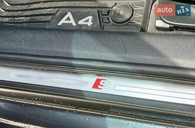Седан Audi A4 2020 в 