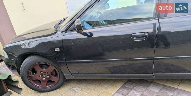 Универсал Audi A4 1999 в Сарнах