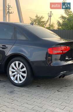 Седан Audi A4 2012 в 
