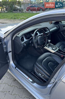 Седан Audi A4 2015 в 
