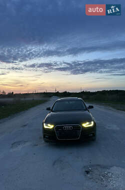 Седан Audi A4 2013 в 