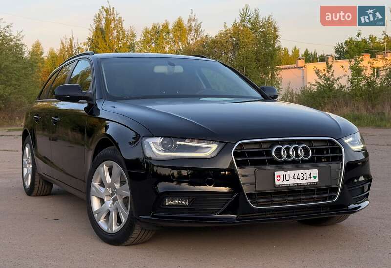 Универсал Audi A4 2014 в 