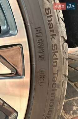Седан Audi A4 2022 в 