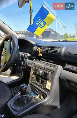 Седан Audi A4 1996 в 